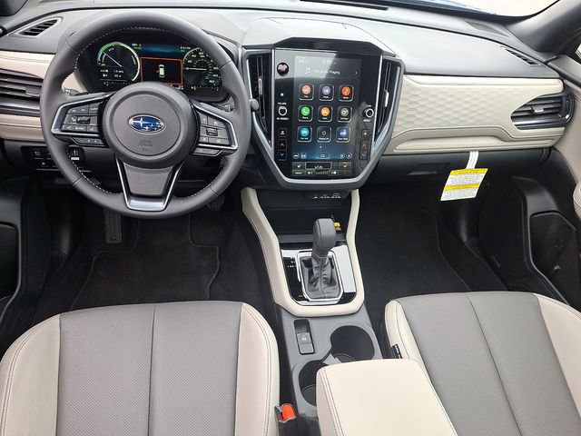 Used 2025 Subaru Forester Limited w/ Popular Package image 11