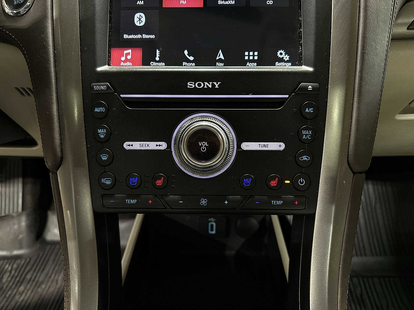 Used 2017 Ford Fusion Platinum image 21