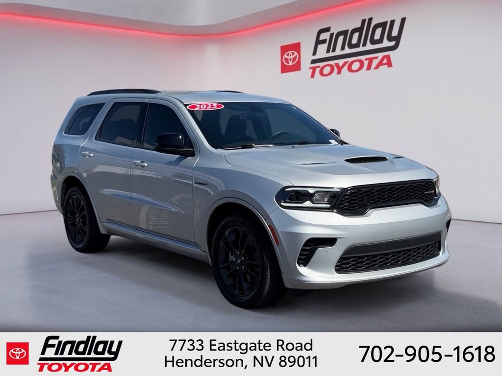 Used 2025 Dodge Durango R/T w/ Blacktop Package AWD/4WD image 4