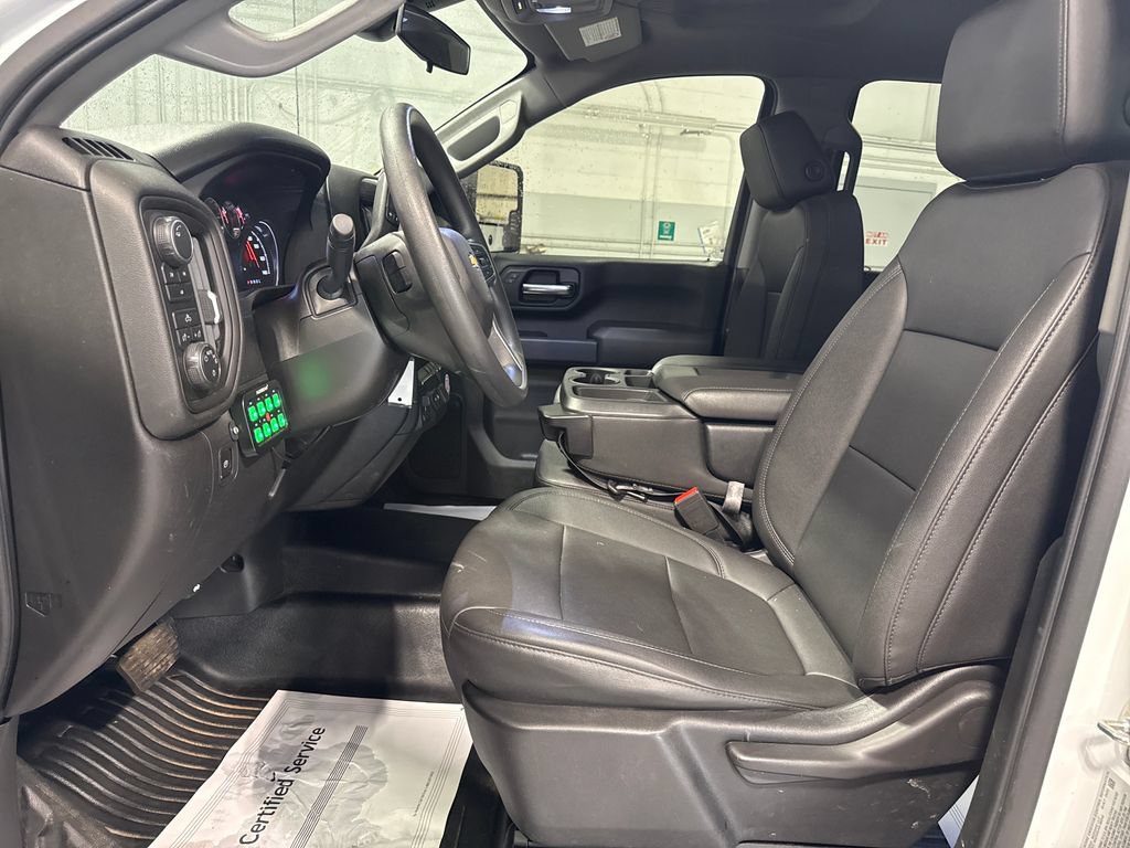 Used 2022 Chevrolet Silverado 3500 W/T AWD/4WD image 26