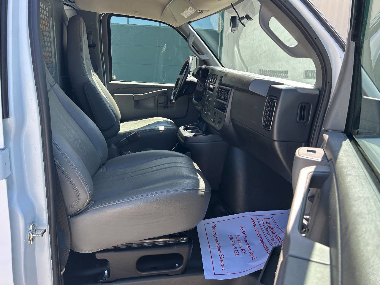 Used 2023 Chevrolet Express 2500 w/ Driver Convenience Package image 15