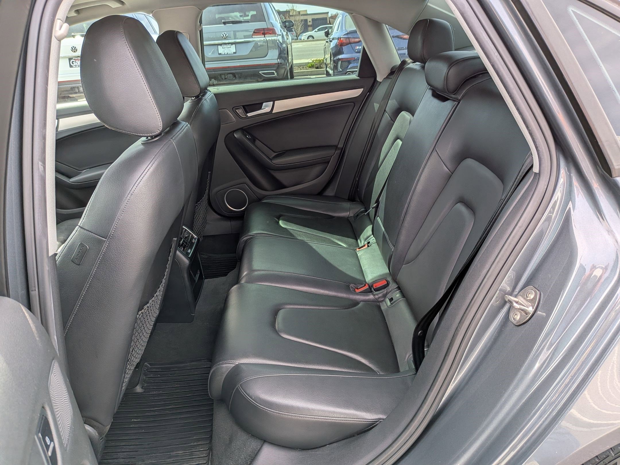 Used 2013 Audi A4 2.0T Prestige w/ Prestige Pkg image 28