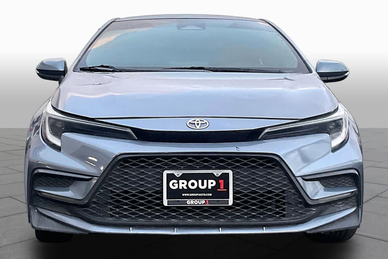 Used 2023 Toyota Corolla SE FWD image 4