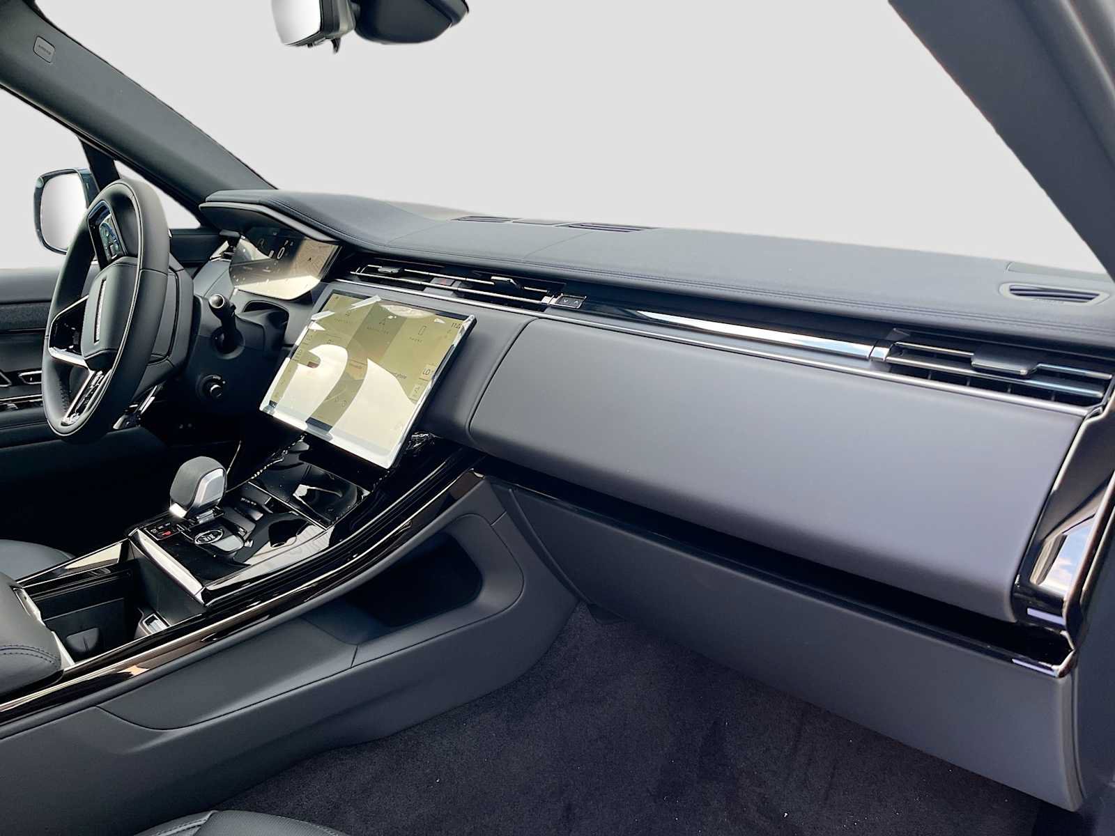 New 2026 Land Rover Range Rover Sport Dynamic SE AWD/4WD image 8