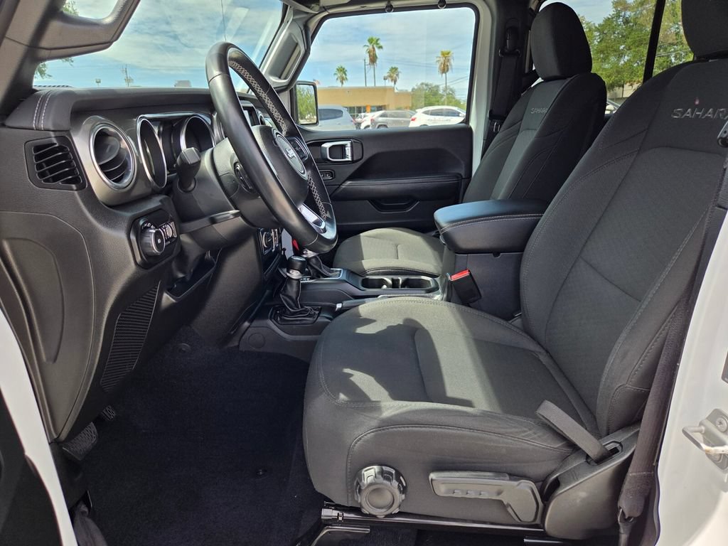 Certified 2022 Jeep Wrangler Unlimited Sahara AWD/4WD image 12
