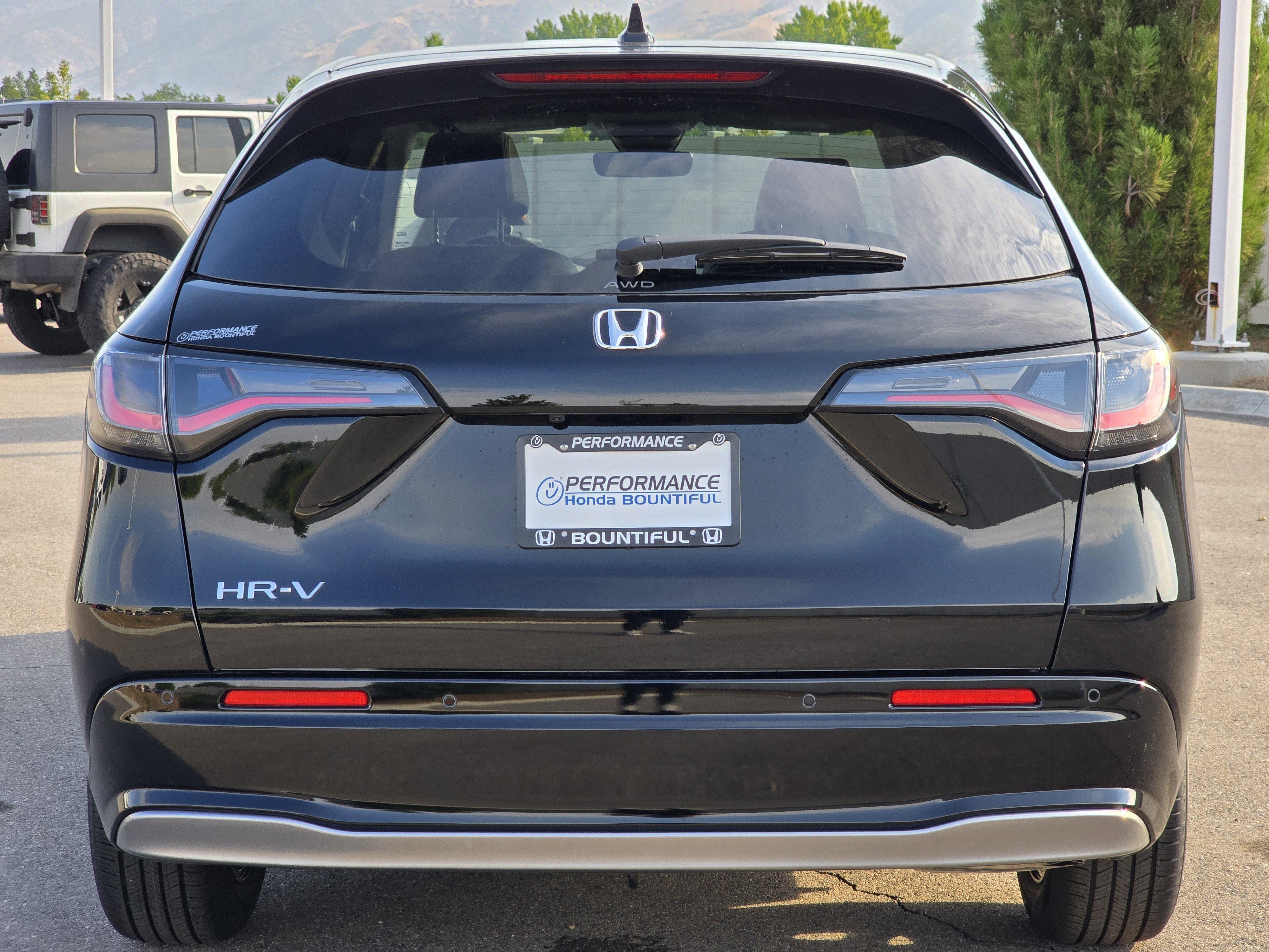 New 2027 Honda HR-V EX-L image 8