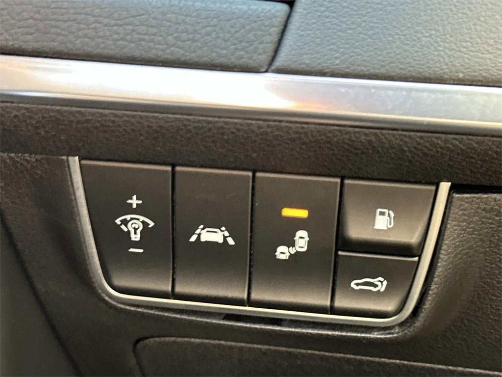 Used 2021 Kia Stinger GT2 image 27