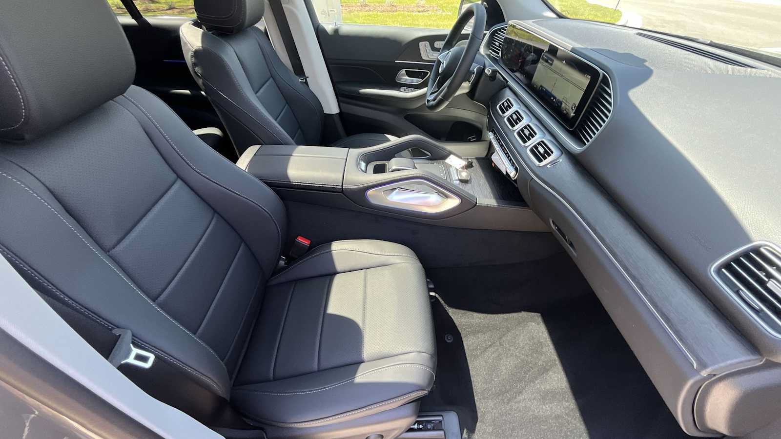 New 2026 Mercedes-Benz GLE 350 4MATIC image 9