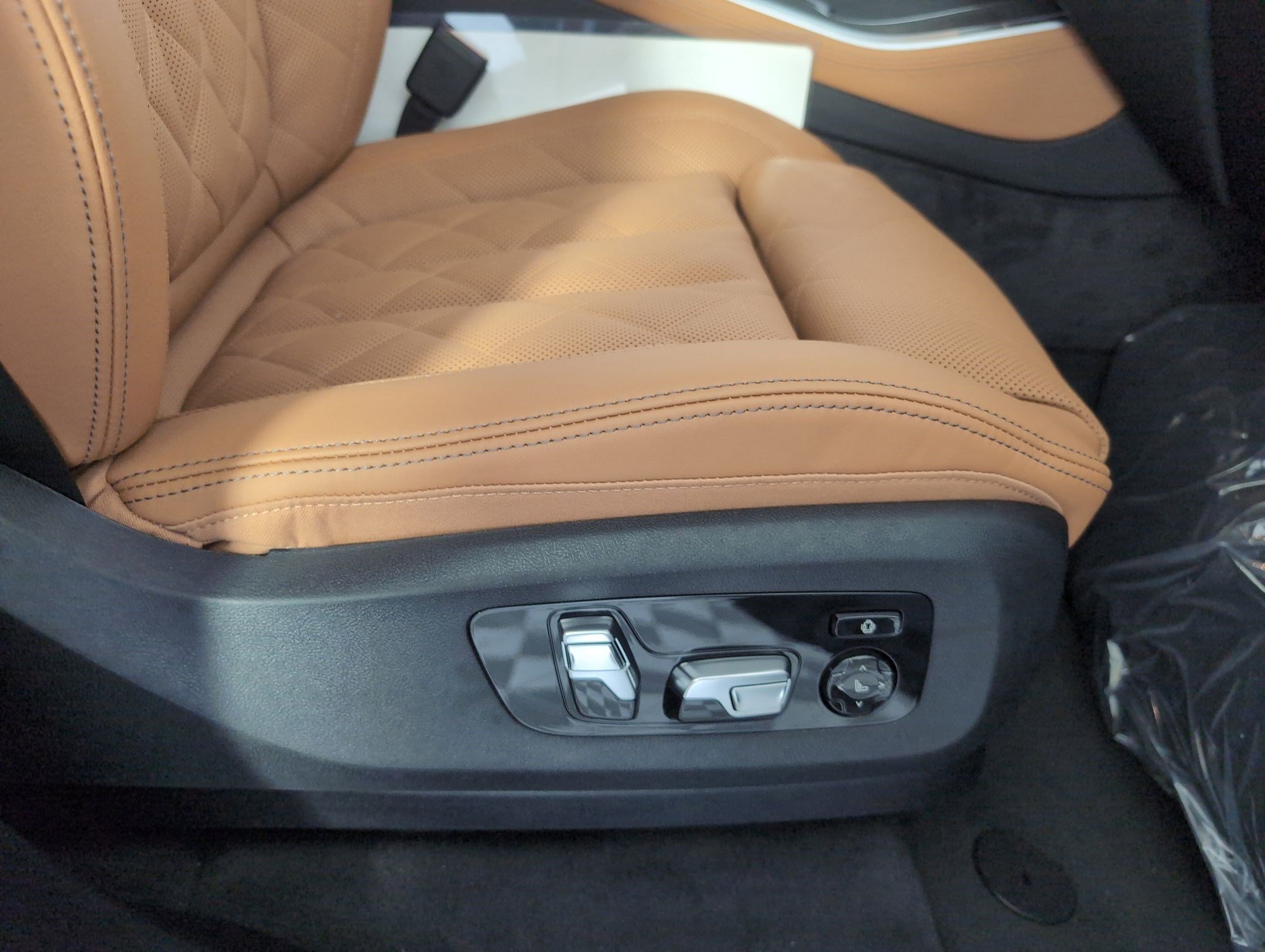 Used 2026 BMW X5 sDrive40i image 31