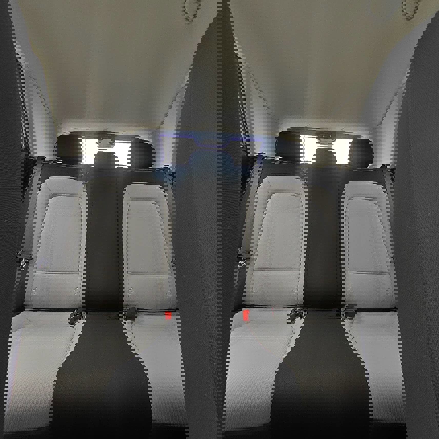 Used 2021 Hyundai Venue SEL image 27