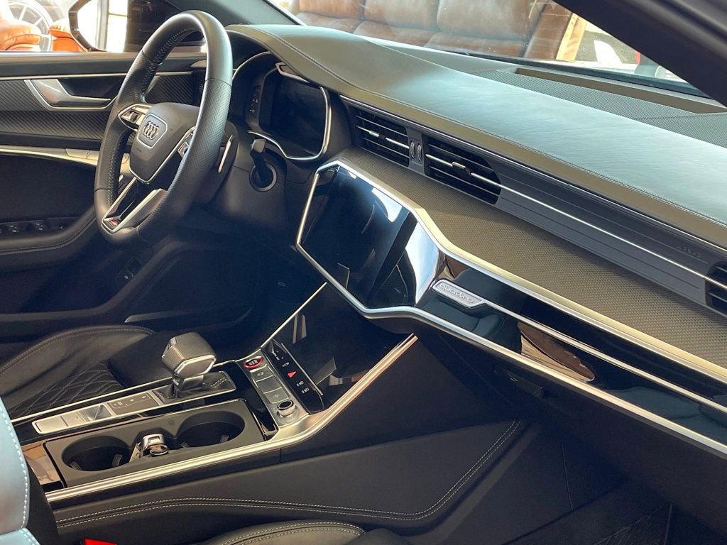 Used 2021 Audi S6 Premium Plus w/ S Sport Package image 31