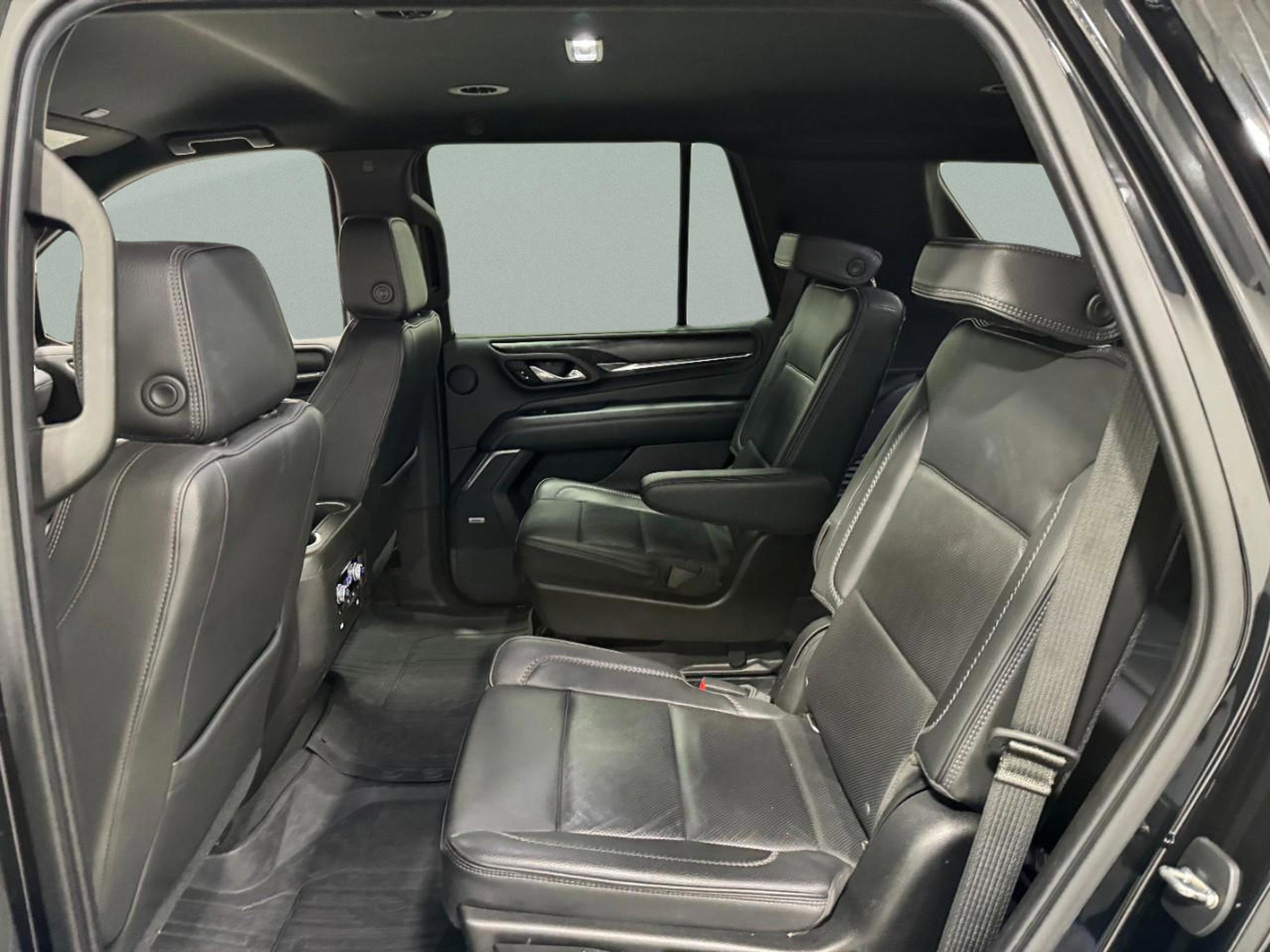 Used 2021 GMC Yukon Denali image 11