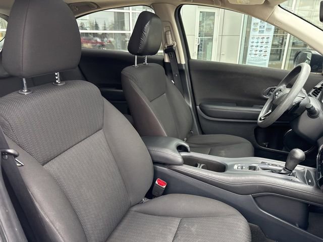 Used 2018 Honda HR-V EX image 32