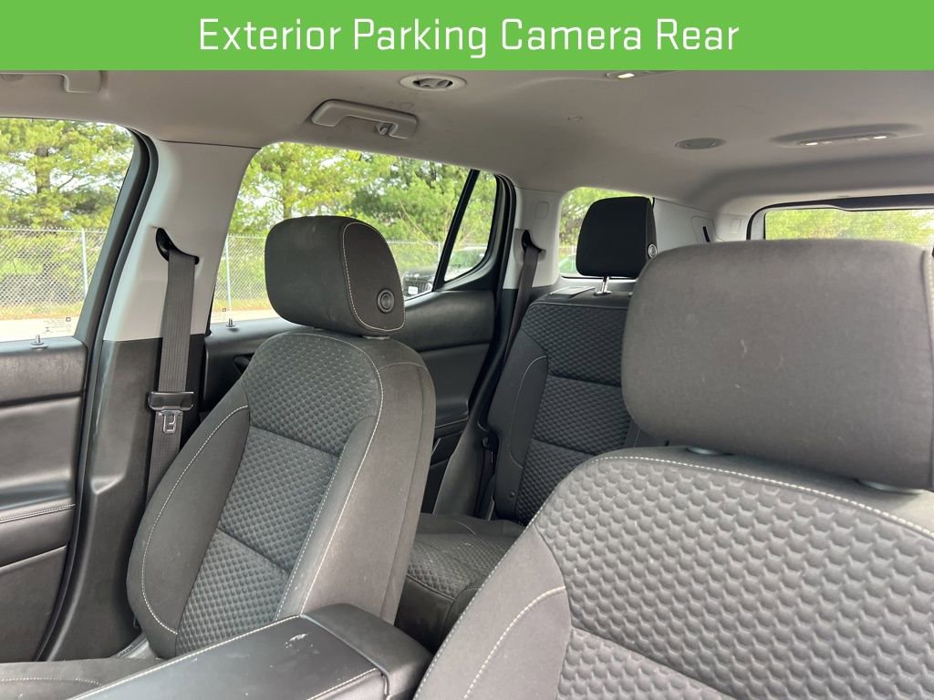 Used 2018 GMC Acadia SLE image 25