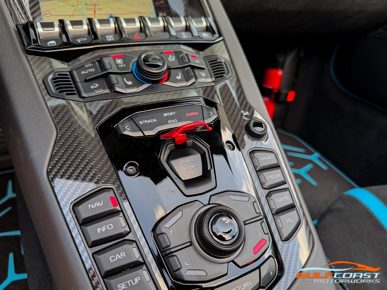 Used 2021 Lamborghini Aventador SVJ AWD/4WD image 22