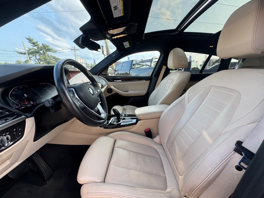 Used 2021 BMW X4 xDrive30i w/ Premium Package AWD/4WD image 21