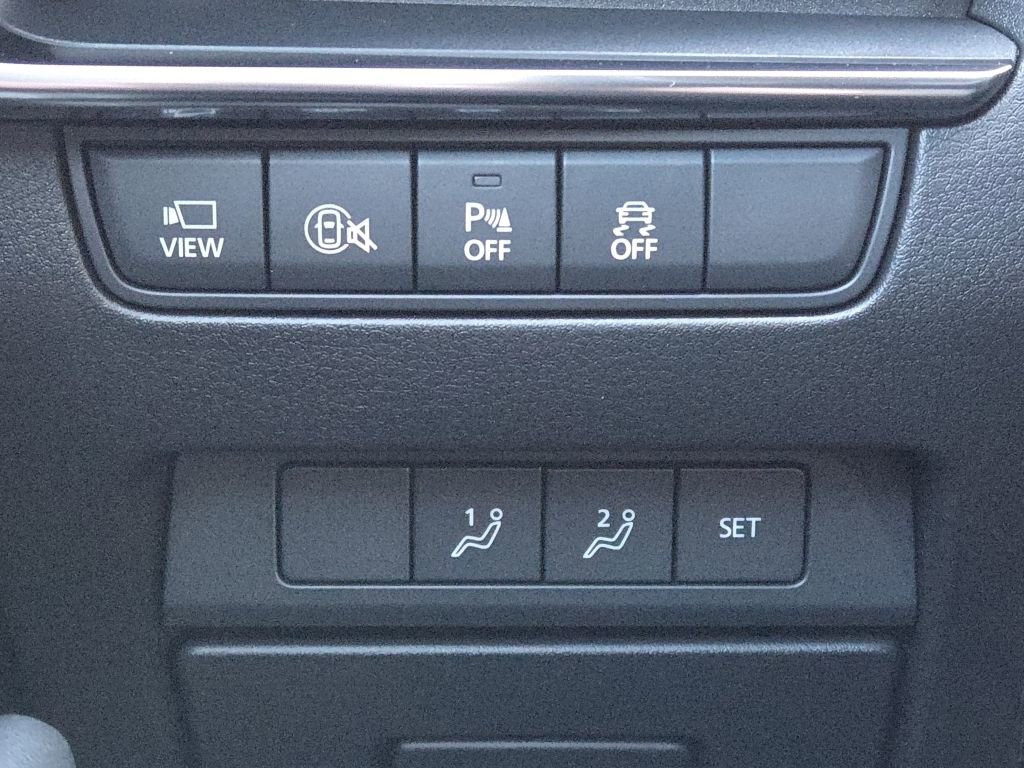 New 2026 MAZDA MAZDA3 Hatchback w/Premium Plus Pkg AWD/4WD image 9