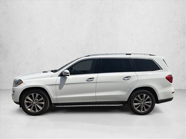 Used 2015 Mercedes-Benz GL 450 4MATIC w/ Appearance Package image 2