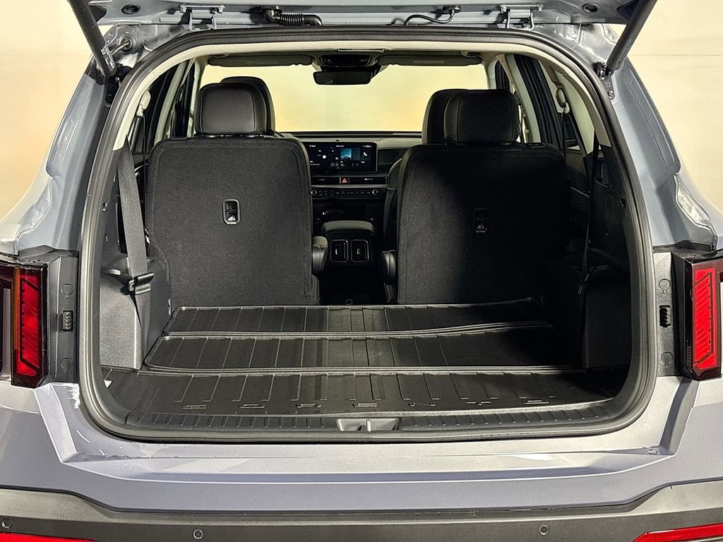 New 2025 Kia Sorento EX w/ Panoramic Sunroof Package image 24