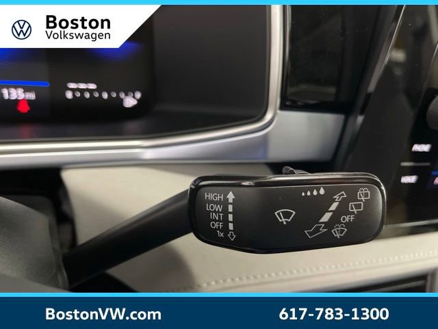 New 2026 Volkswagen Taos SE AWD/4WD image 18