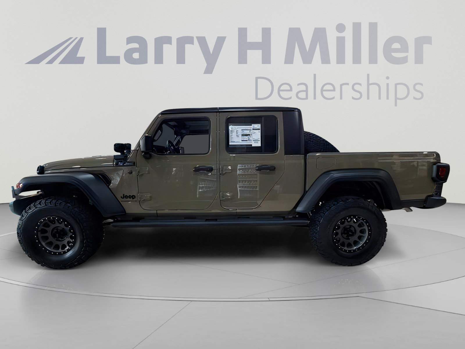 New 2026 Jeep Gladiator Sport AWD/4WD image 3