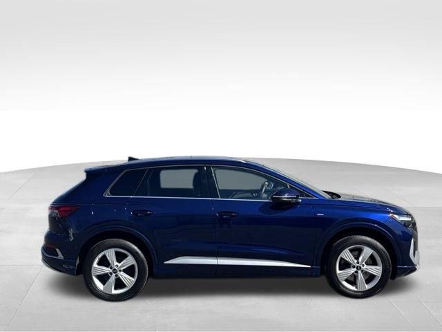 Certified 2023 Audi Q4 e-tron Premium w/ Convenience Package image 8