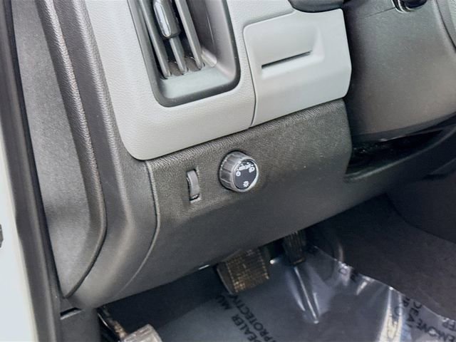 Used 2022 Chevrolet Colorado W/T w/ WT Convenience Package RWD image 12