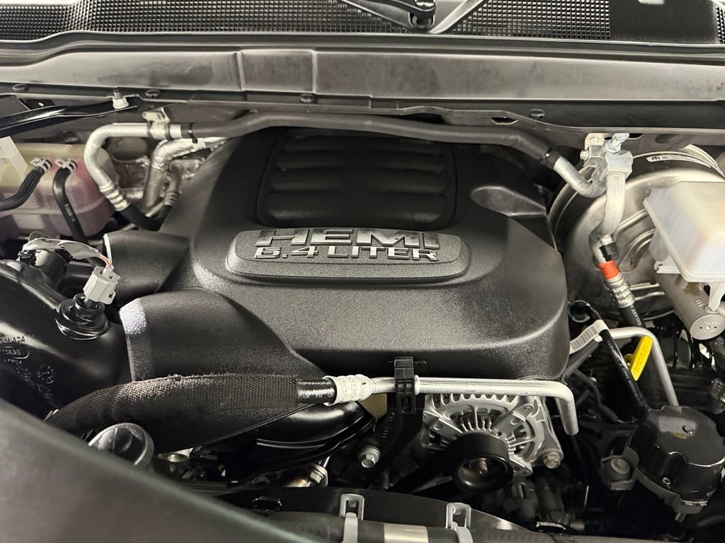 Used 2025 RAM 2500 Big Horn AWD/4WD image 33