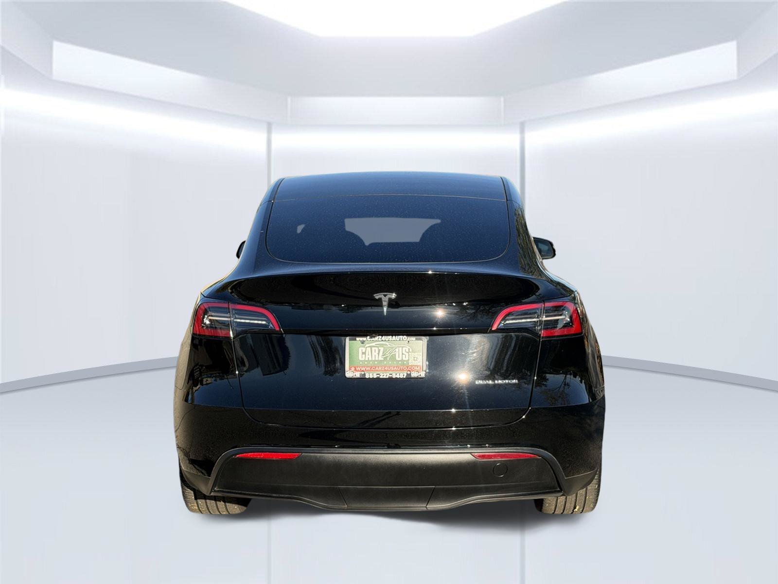 Used 2023 Tesla Model Y Long Range AWD/4WD image 5