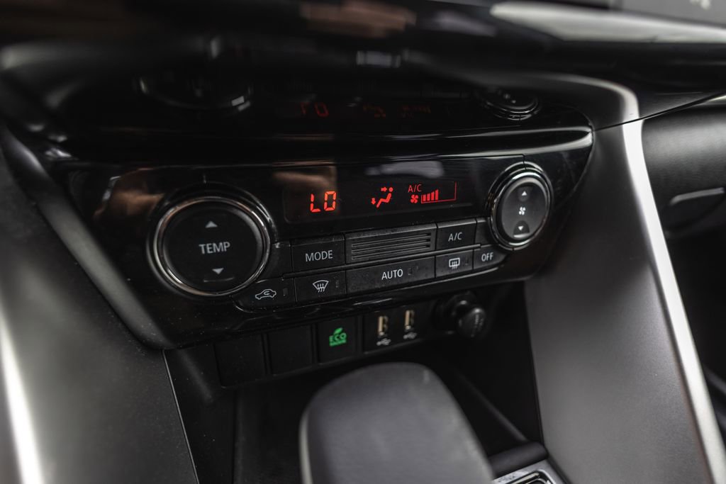 Used 2025 Mitsubishi Eclipse Cross LE AWD/4WD image 13