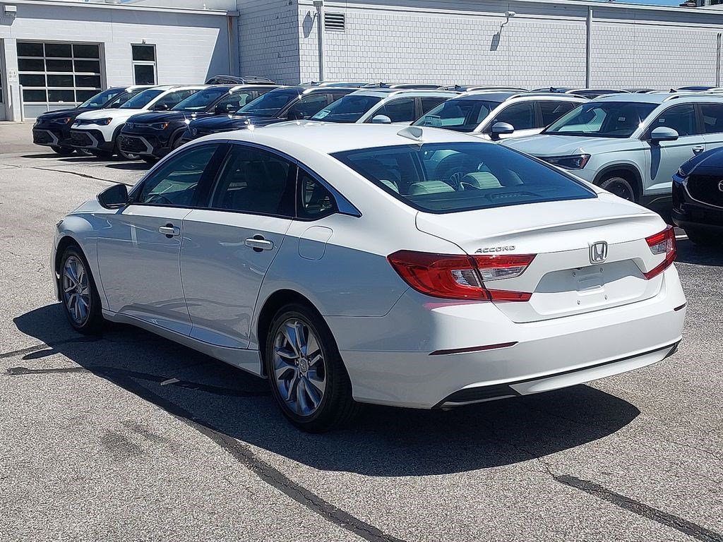 Used 2018 Honda Accord LX image 5