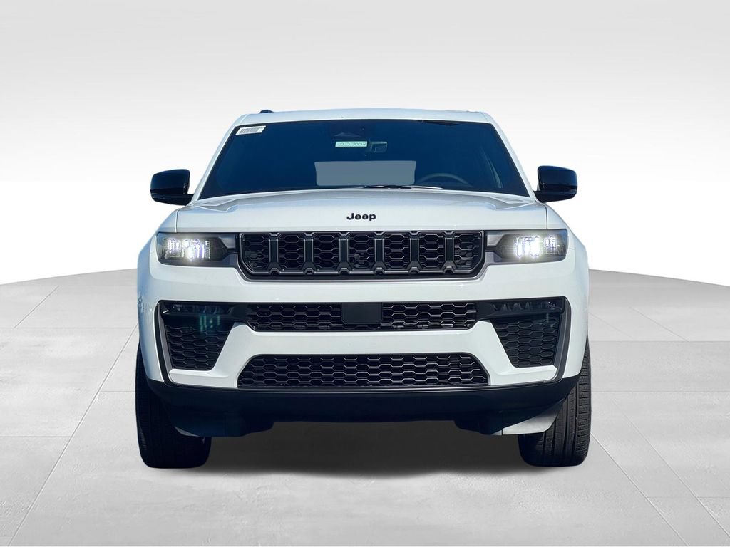 New 2027 Jeep Grand Cherokee Limited AWD/4WD image 2