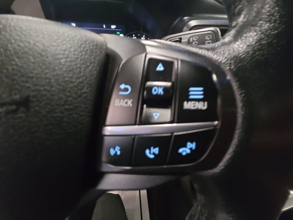Used 2020 Ford Explorer XLT w/ Equipment Group 202A AWD/4WD image 19
