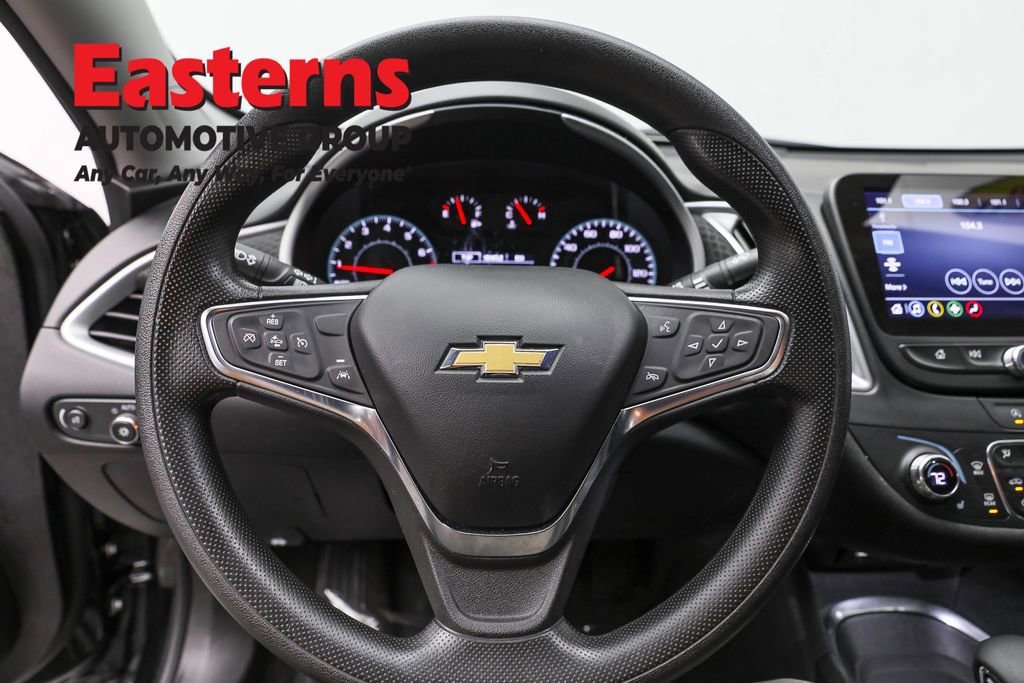 Used 2024 Chevrolet Malibu LT image 10