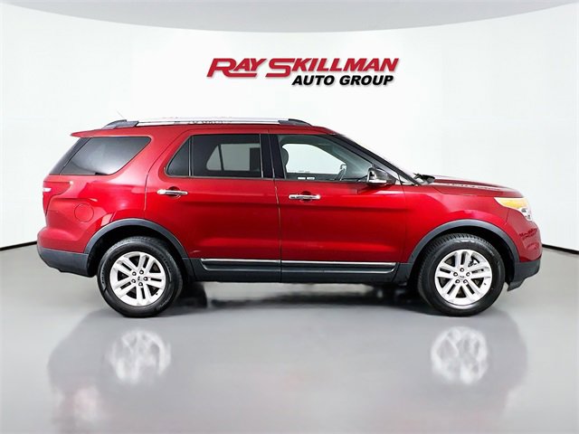 Used 2014 Ford Explorer XLT image 8