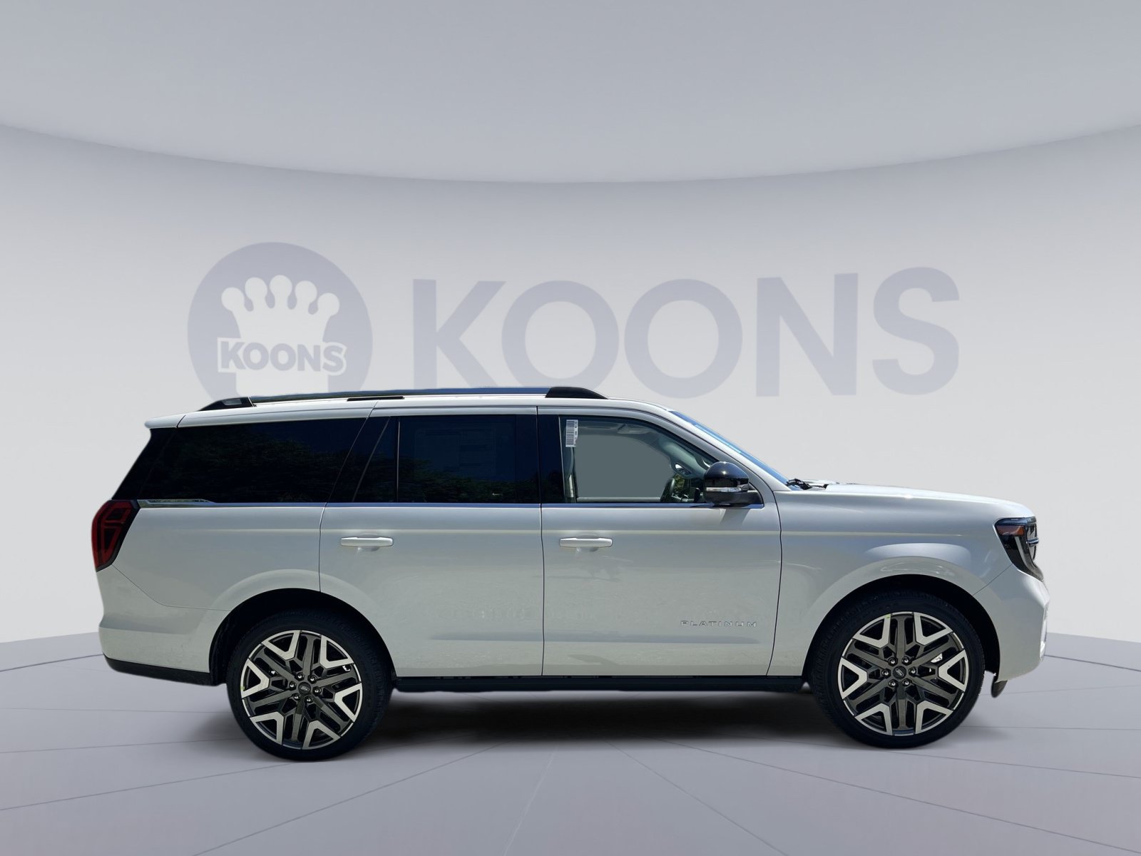 New 2026 Ford Expedition Platinum w/ Platinum Ultimate Package AWD/4WD image 8