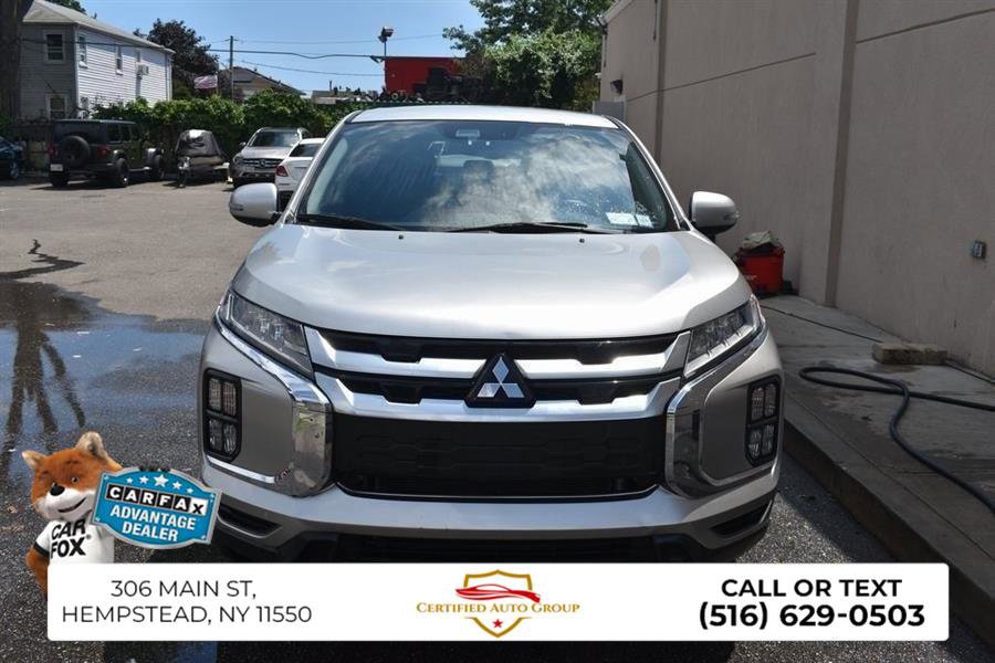 Used 2023 Mitsubishi Outlander Sport SE image 3