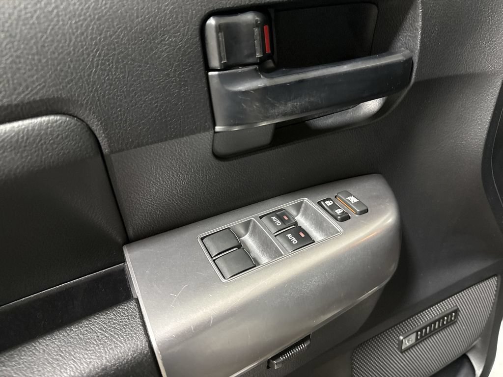 Used 2020 Toyota Sequoia TRD Pro AWD/4WD image 22