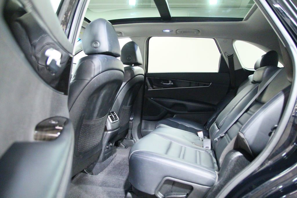 Used 2019 Kia Sorento EX AWD/4WD image 27