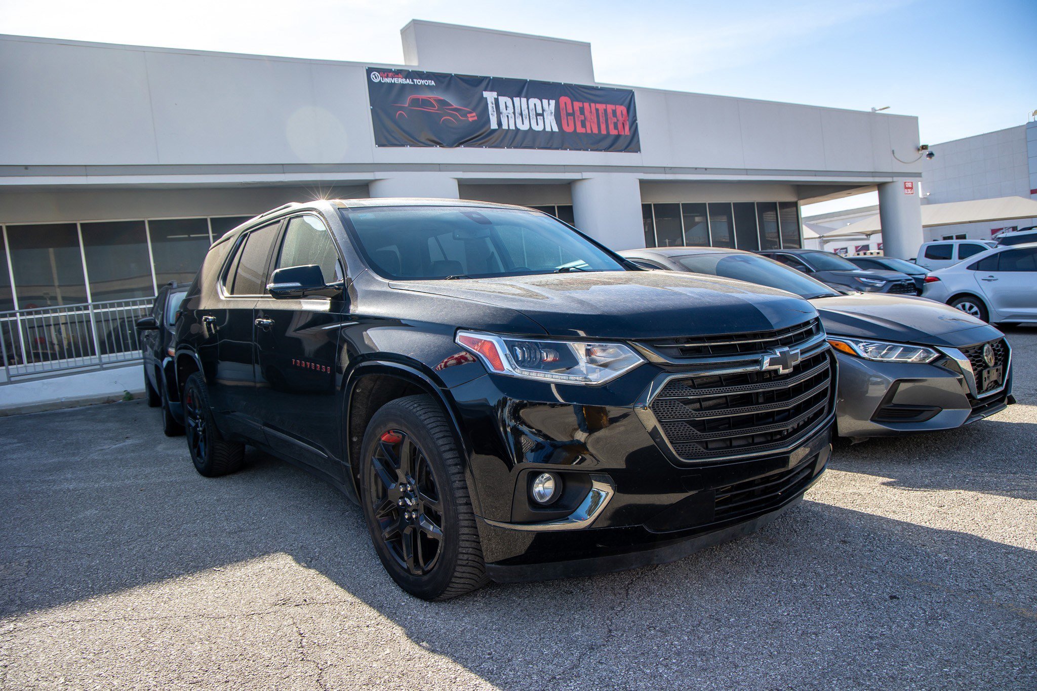 Used 2018 Chevrolet Traverse Premier w/ Redline Edition image 6
