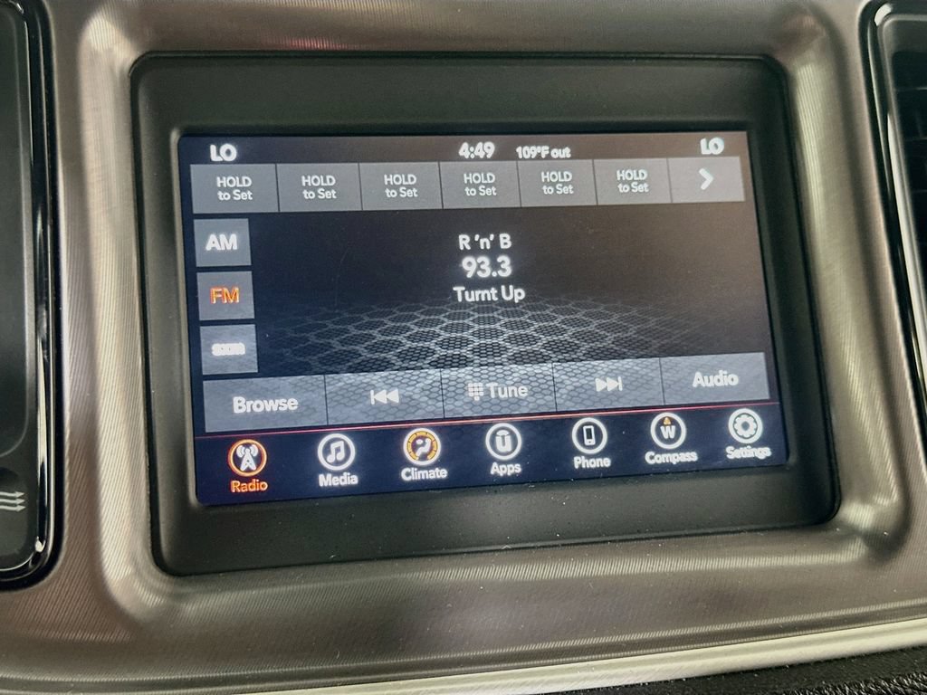 Used 2022 Dodge Challenger R/T RWD image 25