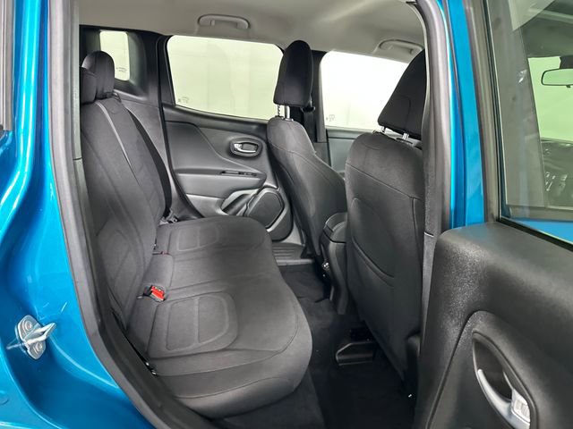 Used 2022 Jeep Renegade Latitude image 27