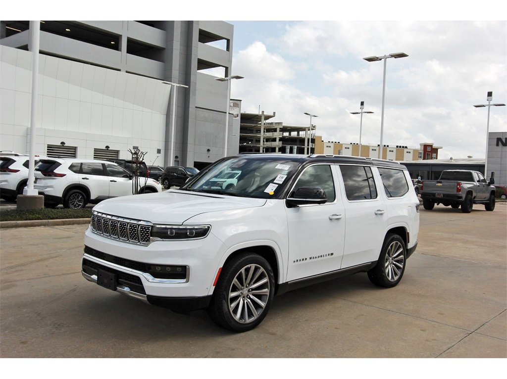 Used 2024 Jeep Grand Wagoneer Series I image 2