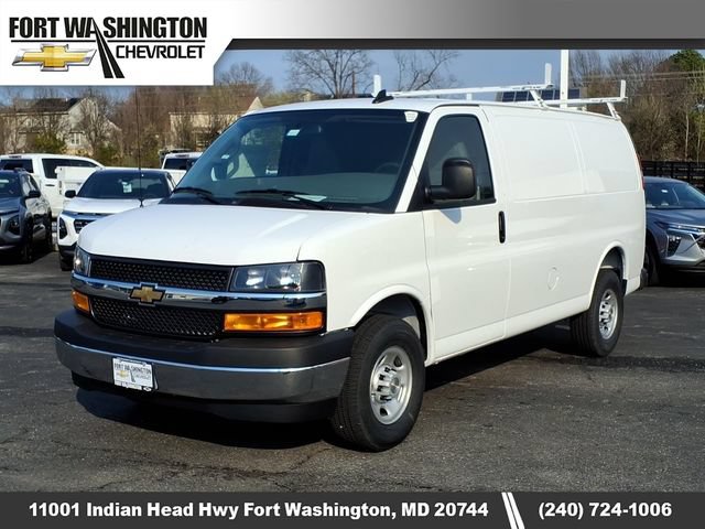 New 2026 Chevrolet Express 3500 w/ Driver Convenience Package RWD image 6
