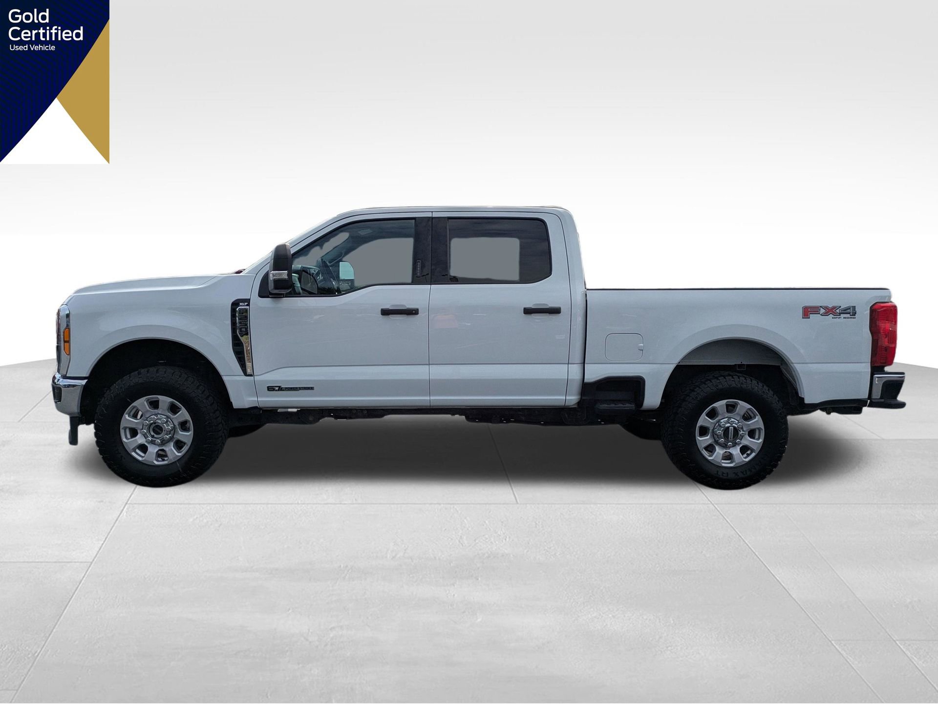 Certified 2024 Ford F250 XLT w/ FX4 Off-Road Package AWD/4WD image 10