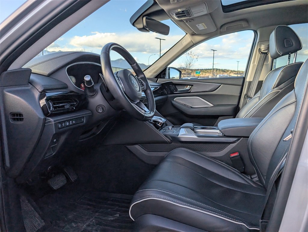 Used 2023 Acura MDX SH-AWD w/ Advance Package image 10