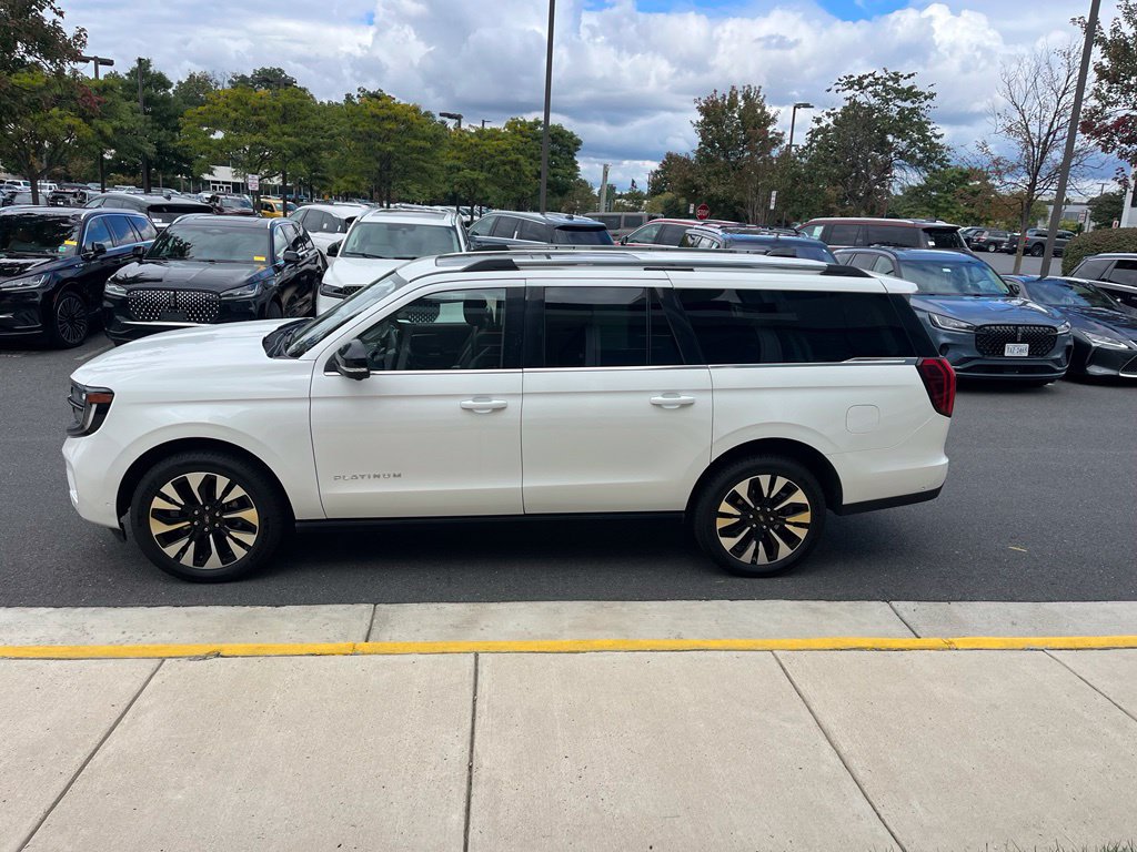 Certified 2025 Ford Expedition Max Platinum w/ Driver's Package AWD/4WD image 6