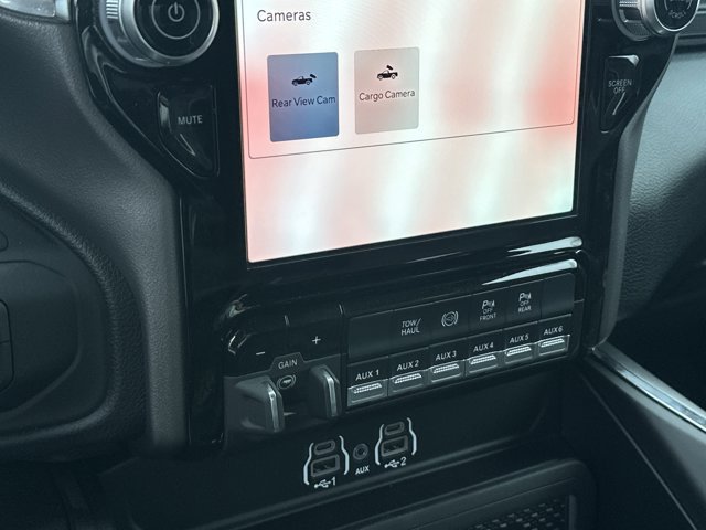 New 2026 RAM 2500 Laramie w/ Sport Appearance Package AWD/4WD image 31