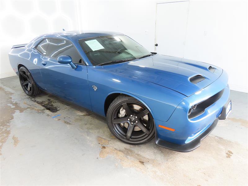 Used 2020 Dodge Challenger SRT Hellcat w/ Plus Package RWD image 7