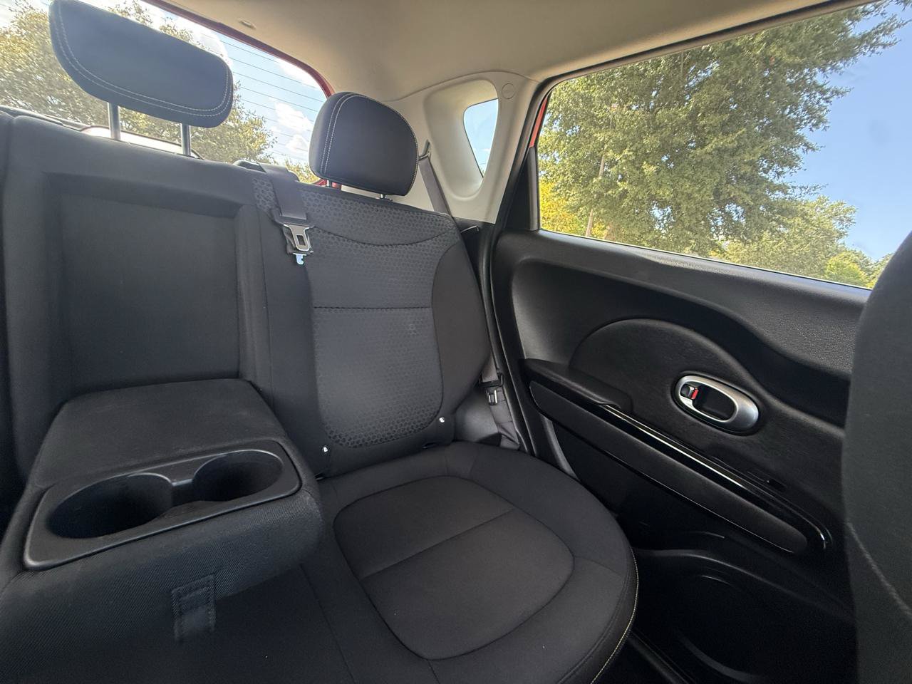 Used 2016 Kia Soul + w/ Audio Package FWD image 33